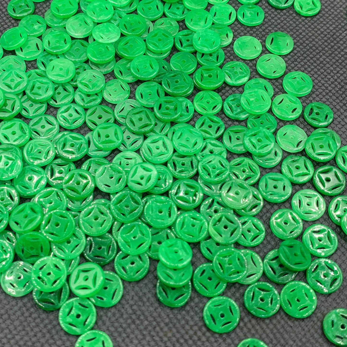 10pcs 10mm Green Jade Coin-shaped Loose Beads, Carved Gemstone Beads for DIY Jewelry Making, Chinese Style Craft Supplies