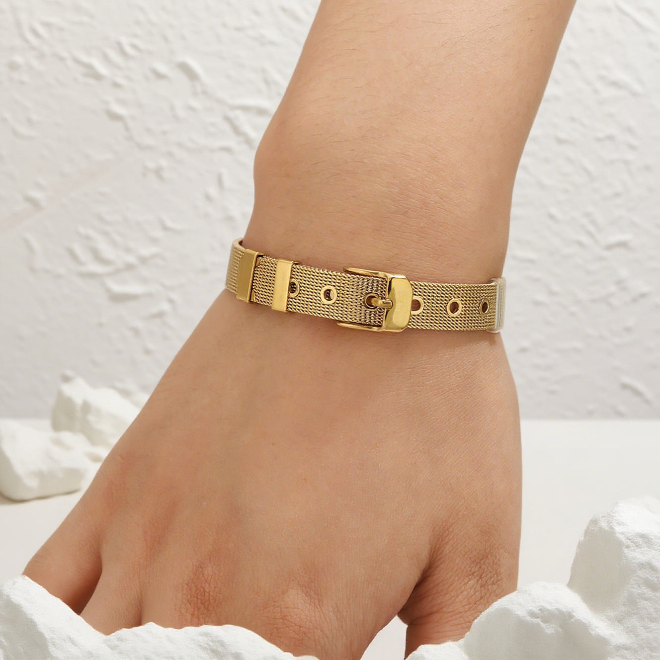 Woven Stainless Steel Mesh Bracelet | 18K Gold Plated | Polished Surface | Adjustable Snap Clasp