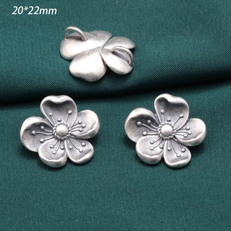 4PCS Vintage Silver Flower Charms, Handmade Connector for Jewelry Making, DIY Bracelet Necklace Pendant Supplies, Retro Floral Craft Findings