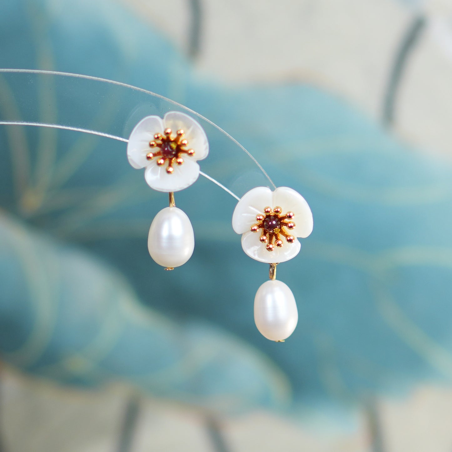 Natural Mother of Pearl Flower with Pearl Dangle Drop Earrings, Gold Plated S925 Sterling Silver Pearl Stud Earring, Mother's Day Gift