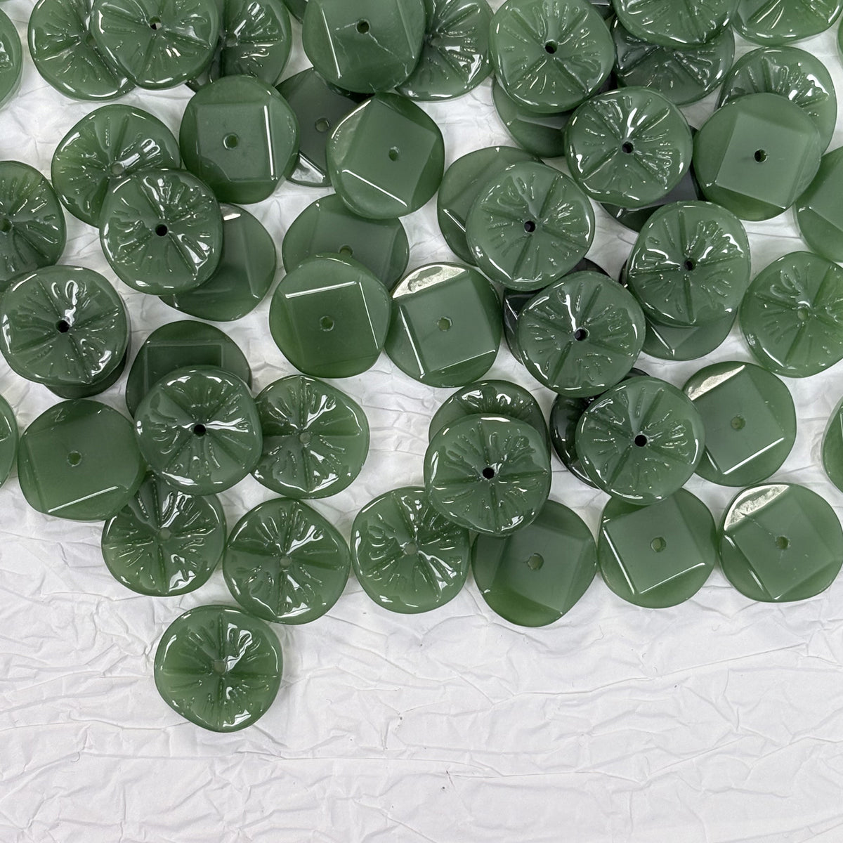 20PCS 16mm Glass Lotus Leaf Beads, Handmade Lampwork Charms for DIY Jewelry Making, Floral Craft Supplies