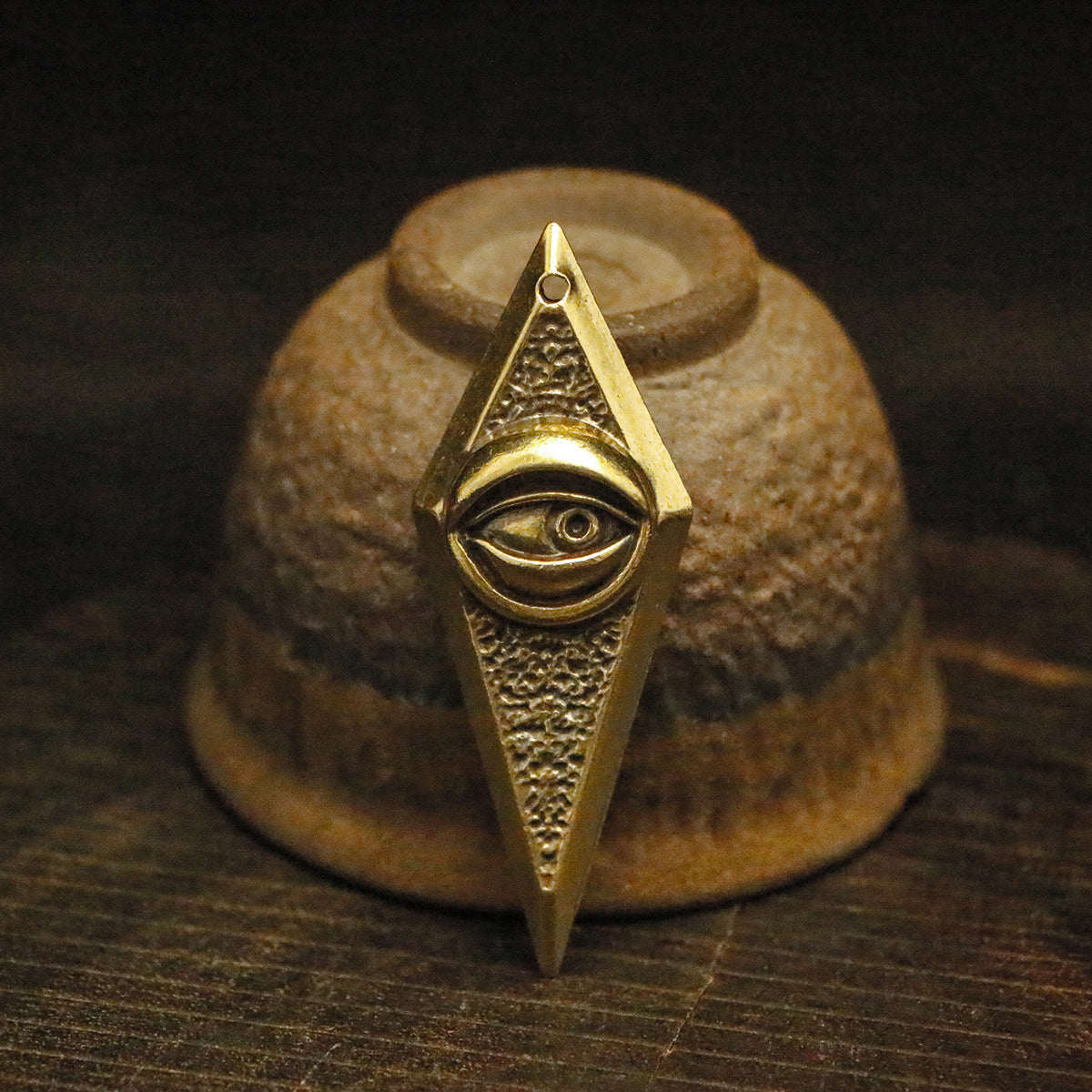 Vintage Brass Evil Eye Pendant, Retro Statement Pendant, Gothic Steampunk Eye Charm, Unique Brass Jewelry Making Supplies
