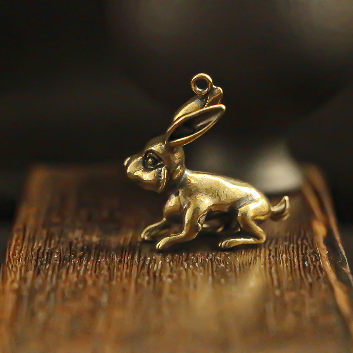Vintage Brass 3D Rabbit Pendant, Retro Bunny Charm, Antique Brass Animal Pendant, Cute Rabbit Jewelry Making Supplies