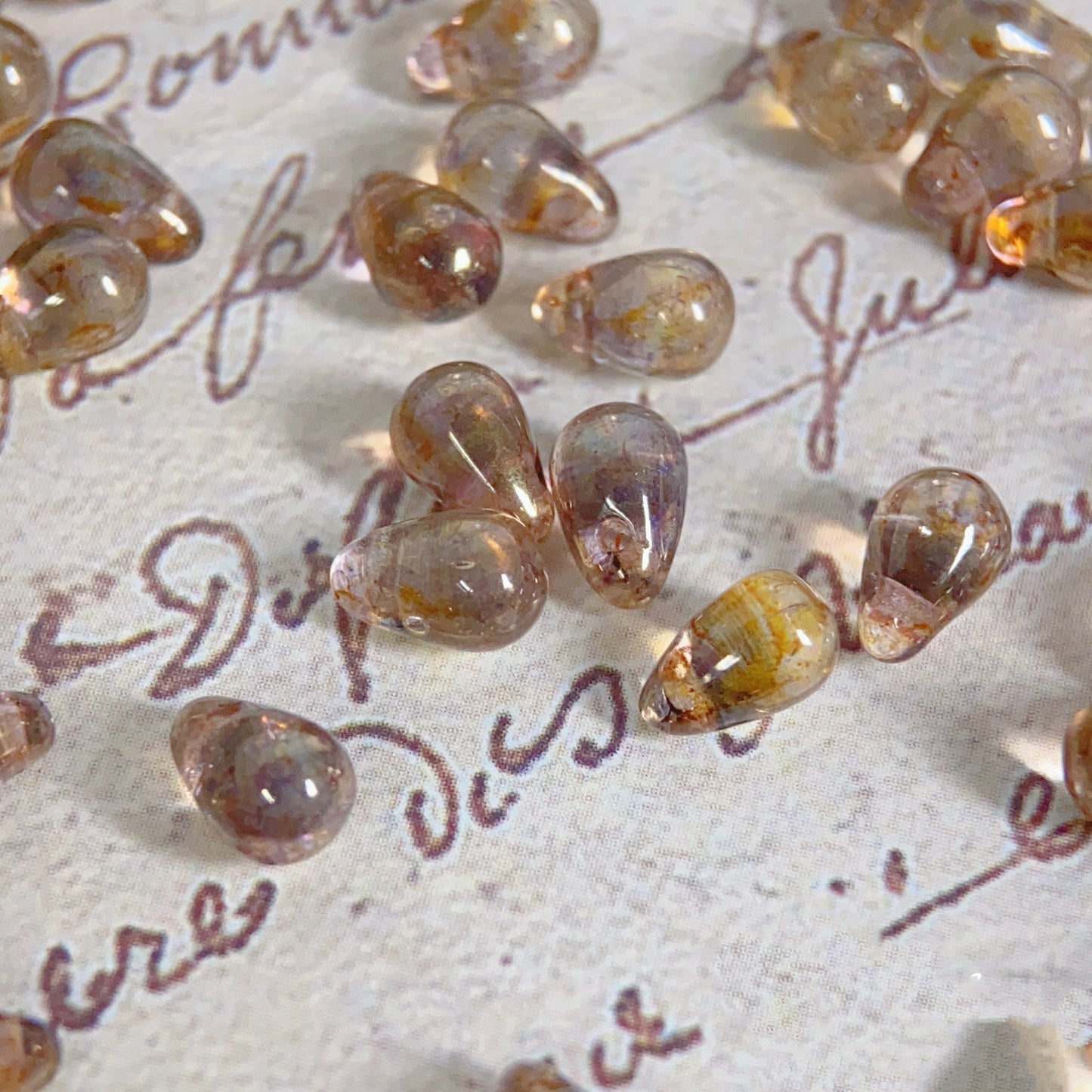 30PCS 4*6mm Amber Clear Teardrop Czech Glass Beads - LiuLi Beads for Handmade Jewelry & Craft Projects