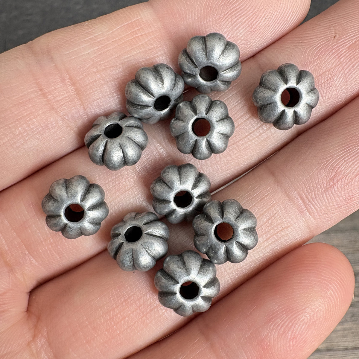 10PCS 9mm Antique Silver Tone Pumpkin Beads, Textured Metal Spacer Beads for Jewelry Making