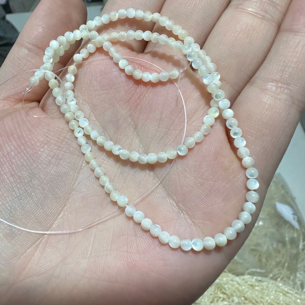 3mm Natural Mother of Pearl Shell Loose Beads - Tiny Shell Beads for DIY Jewelry Making, Craft Projects