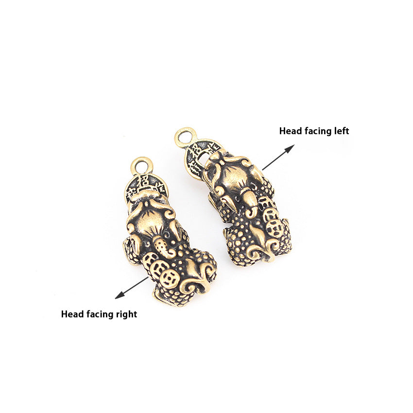 1 Pair of Vintage Brass Pi Xiu Pendants, Retro Chinese Money Pixiu Charms, Feng Shui Lucky Creature Pendants, Antique Brass DIY Jewelry Supplies