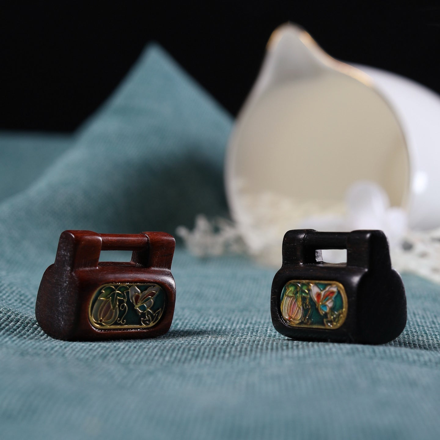 Hand-Painted Sandalwood Ruyi Small Lock | Exquisite Artisan Crafted Jewelry Accessory | Unique Cultural Gift