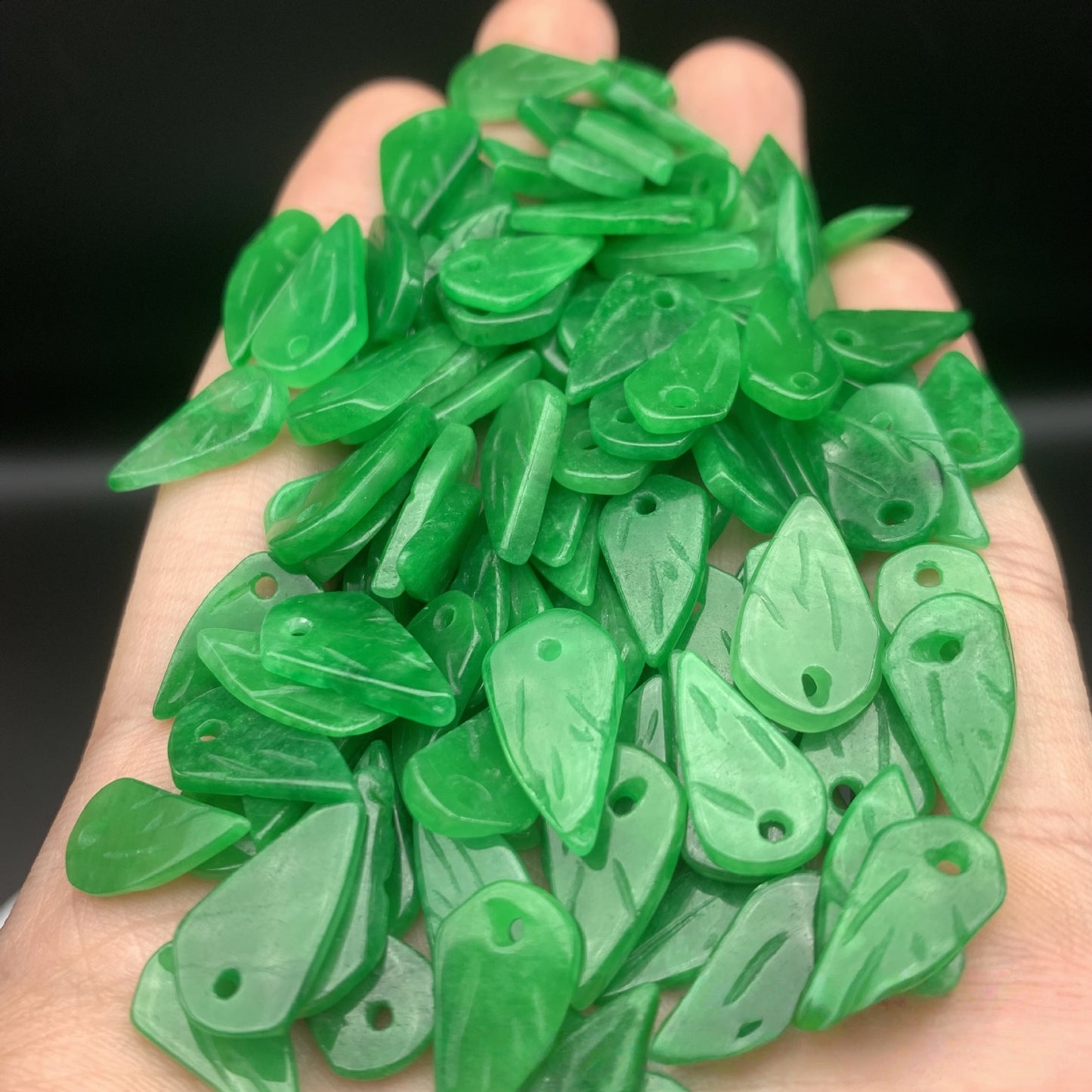 10PCS Natural Jade Leaf Beads, Green Jade Loose Leaf Pendants for DIY Bracelet, Necklace, Earring Jewelry Making Supplies