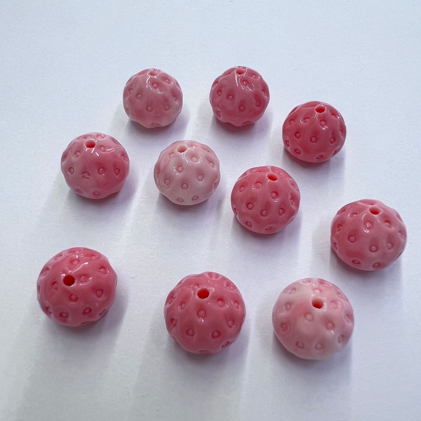 4PCS 11x12mm Pink Queen Conch Powder Pressed Strawberry Charms - Shell Embellishments for DIY Jewelry & Crafts