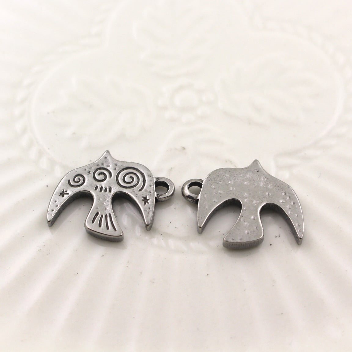 Stainless Steel Retro Swallow Pendant | Cute DIY Jewelry Charm for Necklaces, Earrings & Handmade Crafts