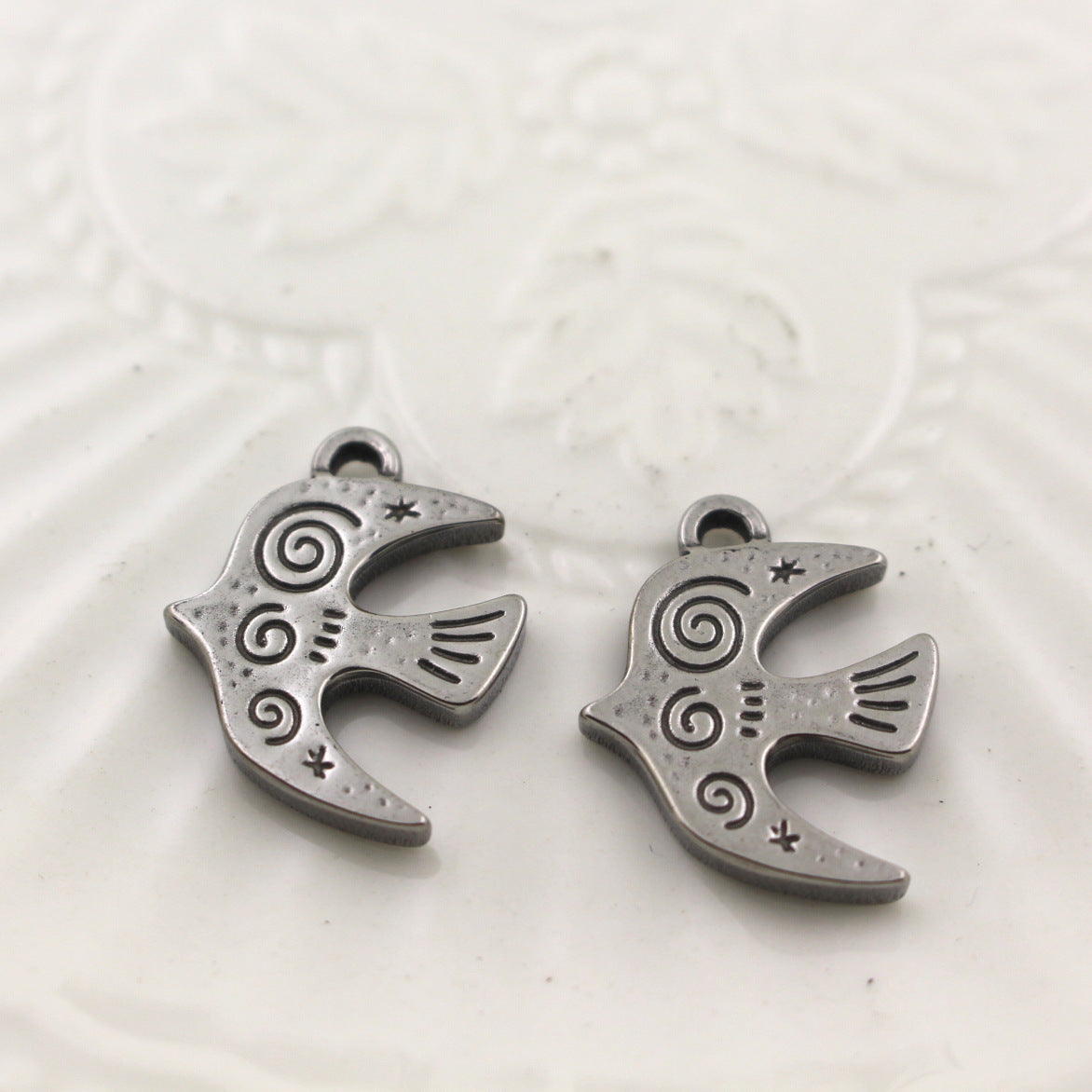 Stainless Steel Retro Swallow Pendant | Cute DIY Jewelry Charm for Necklaces, Earrings & Handmade Crafts