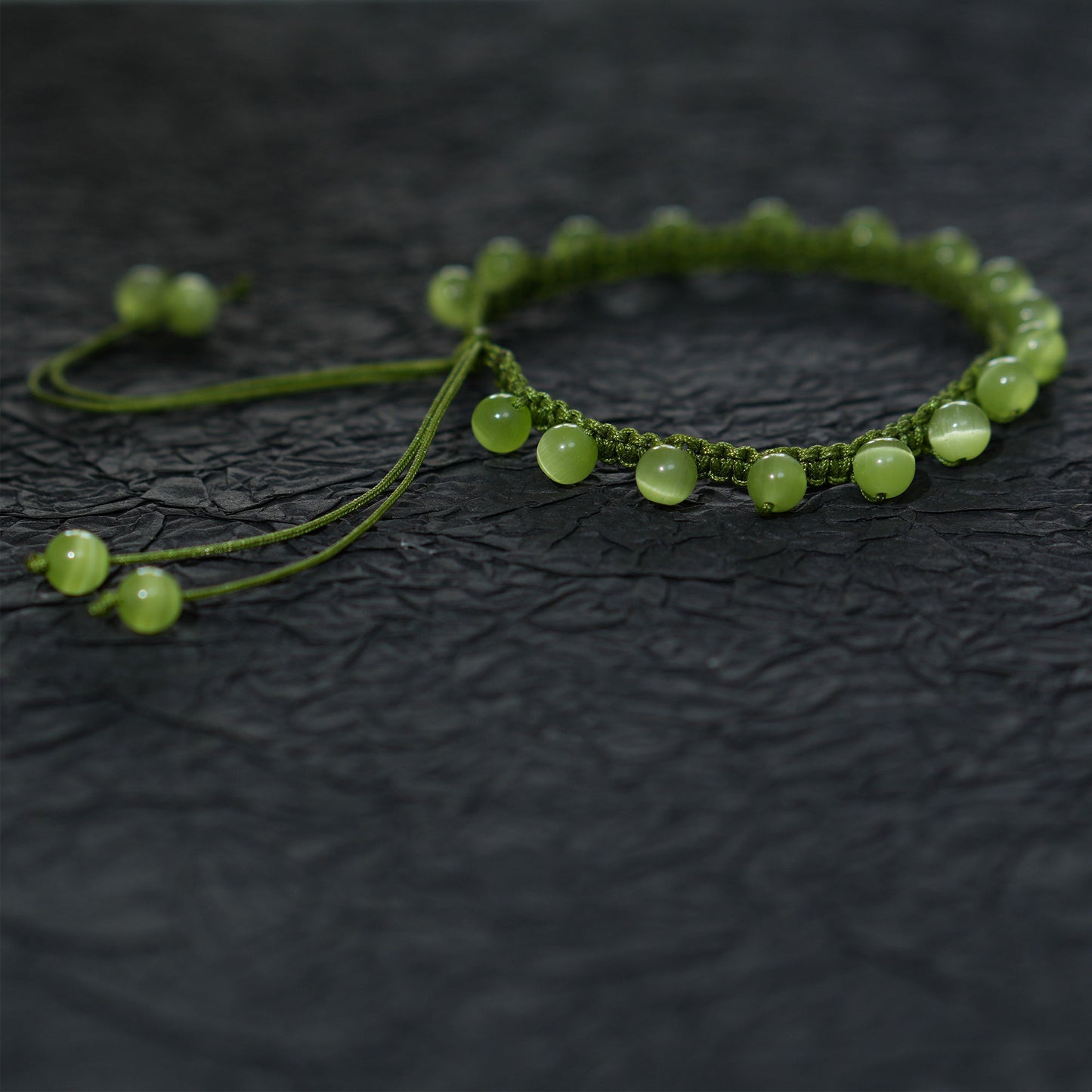 Handmade Green Cat Eye Grape Bracelet