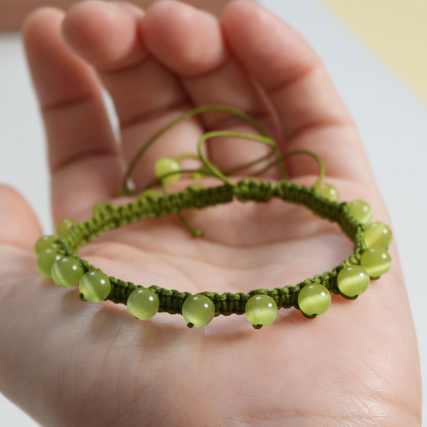 Handmade Green Cat Eye Grape Bracelet