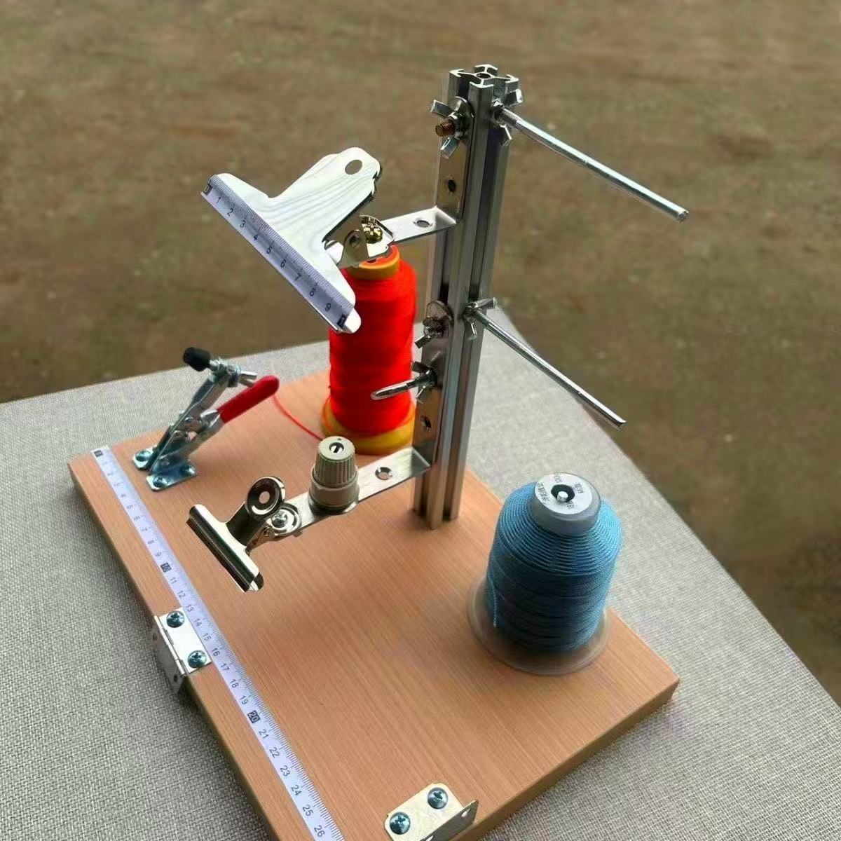 Handmade tassel weaving rope workbench