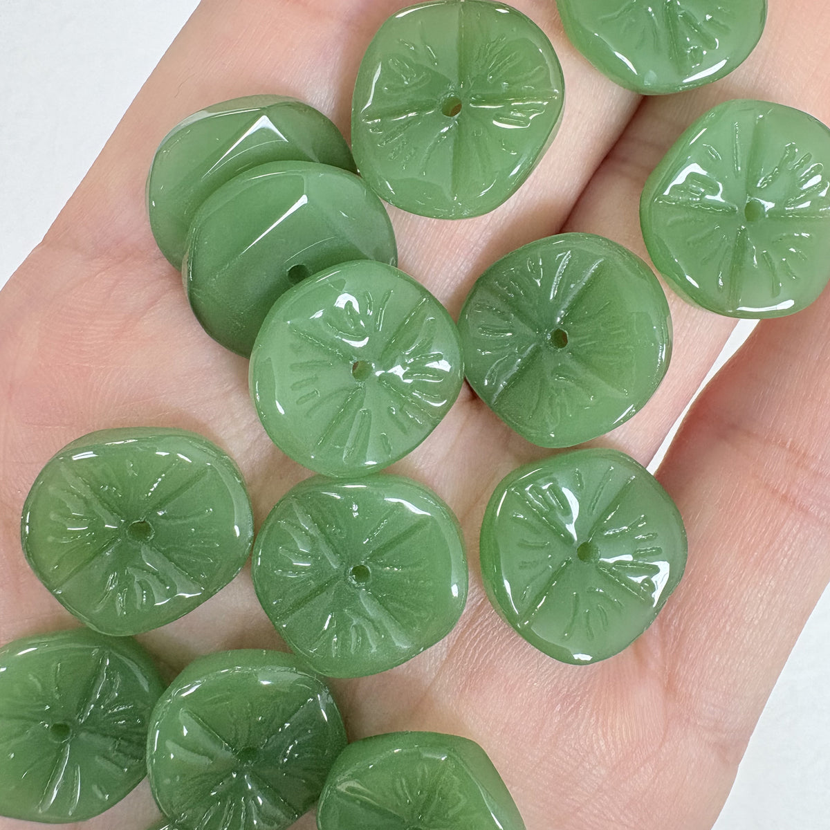 20PCS 16mm Glass Lotus Leaf Beads, Handmade Lampwork Charms for DIY Jewelry Making, Floral Craft Supplies
