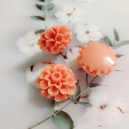35mm Shell Powder Pressed Flower Pendant - Natural Shell Embellishment for DIY Necklaces, Jewelry Making