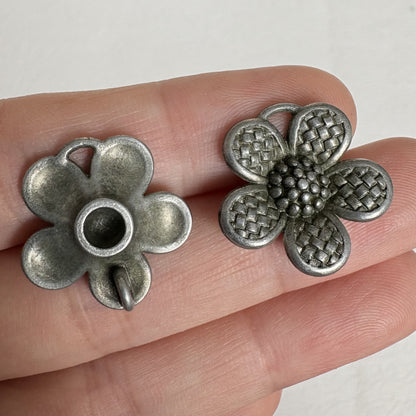 6PCS Vintage Plum Blossom Double-Loop Connector Charm, Retro Floral Link Pendant for Jewelry Making