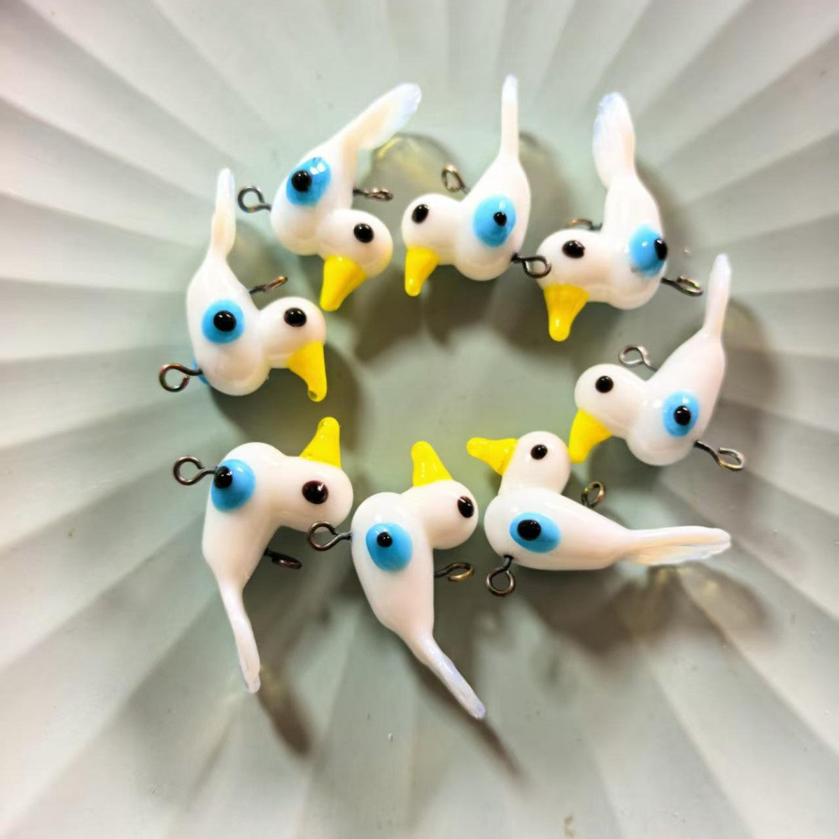 5PCS Handmade Lampwork Glass Bird Charms, Cute Animal Pendants for DIY Jewelry Making