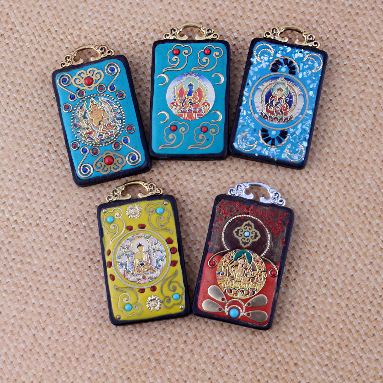 Green Tara Buddha Pendant - Nepalese Tibetan-Style Pure Copper Peace Amulet - Ethnic Buddhist Necklace Locket