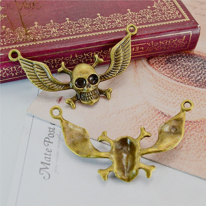 4PCS Vintage Skull Pendant | Halloween Jewelry Accessory for Necklace & Costume DIY