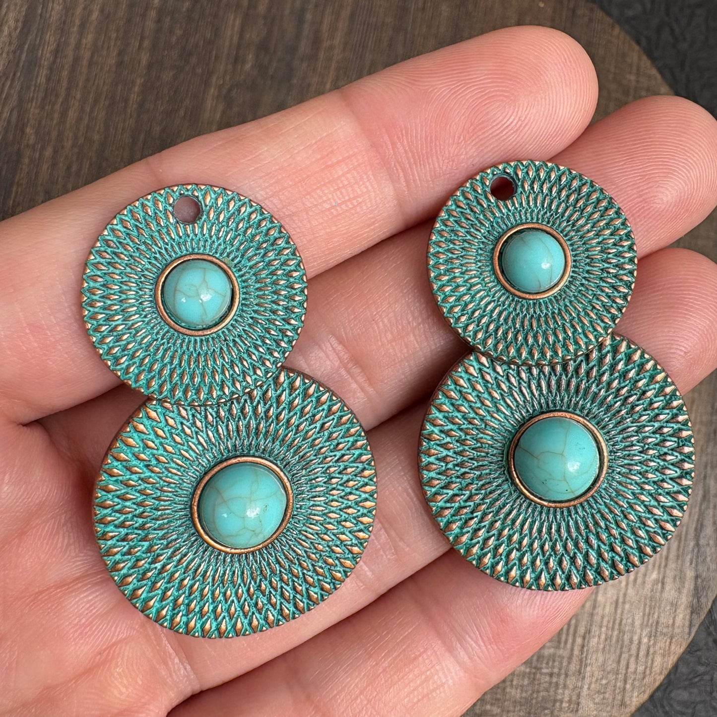 2PCS Antique  Double Patina Turquoise Round Charms, Boho Jewelry Findings