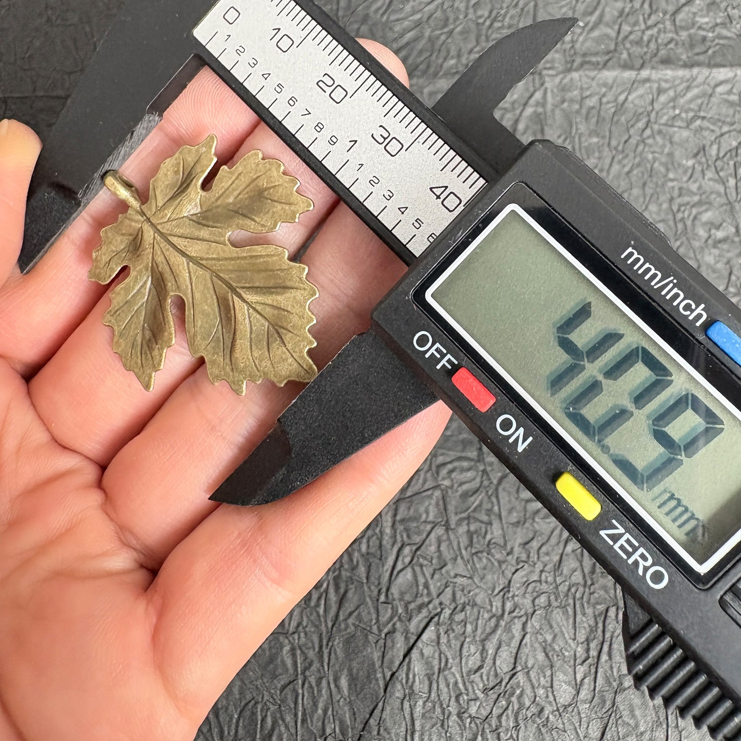 6PCS Antique Bronze Maple Leaf Charms, Botanical Jewelry Making Findings