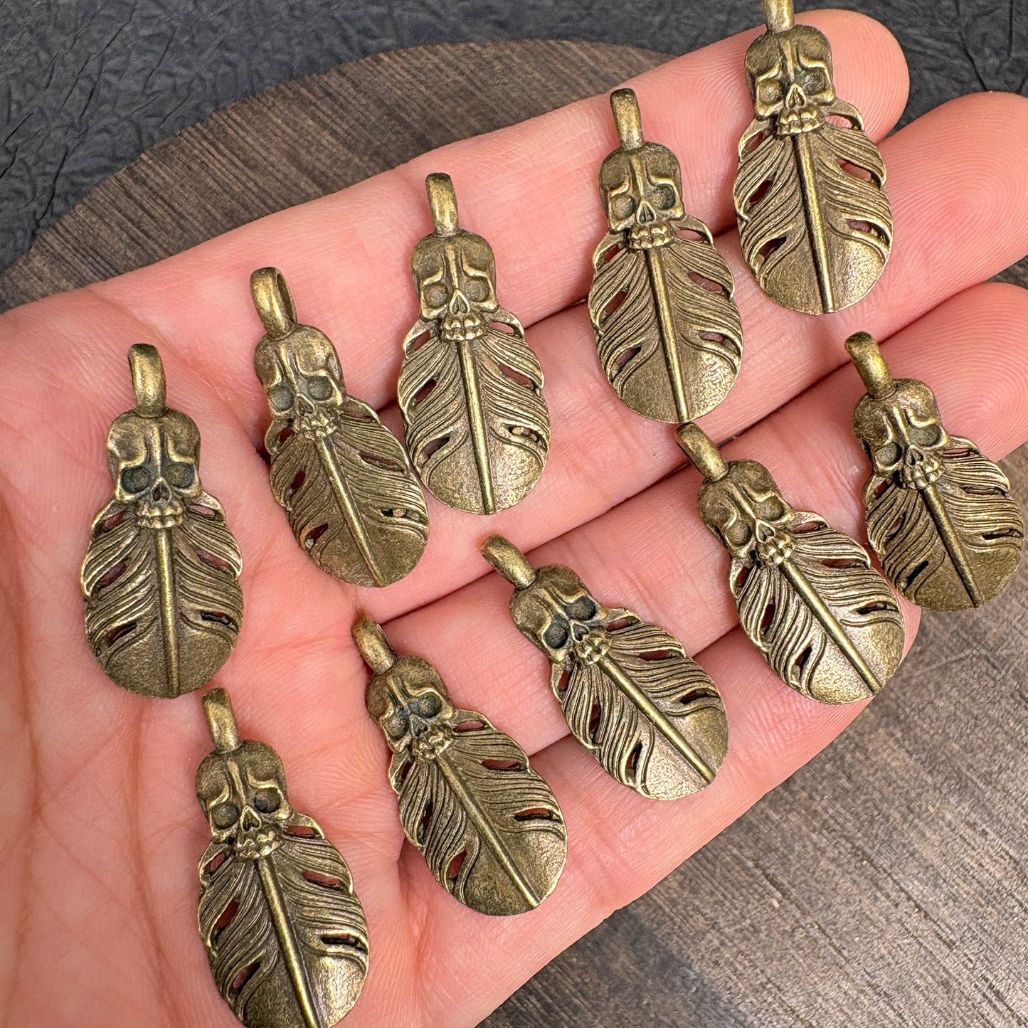 10PCS Antique Bronze Skull Feather Charms, DIY Jewelry Pendant