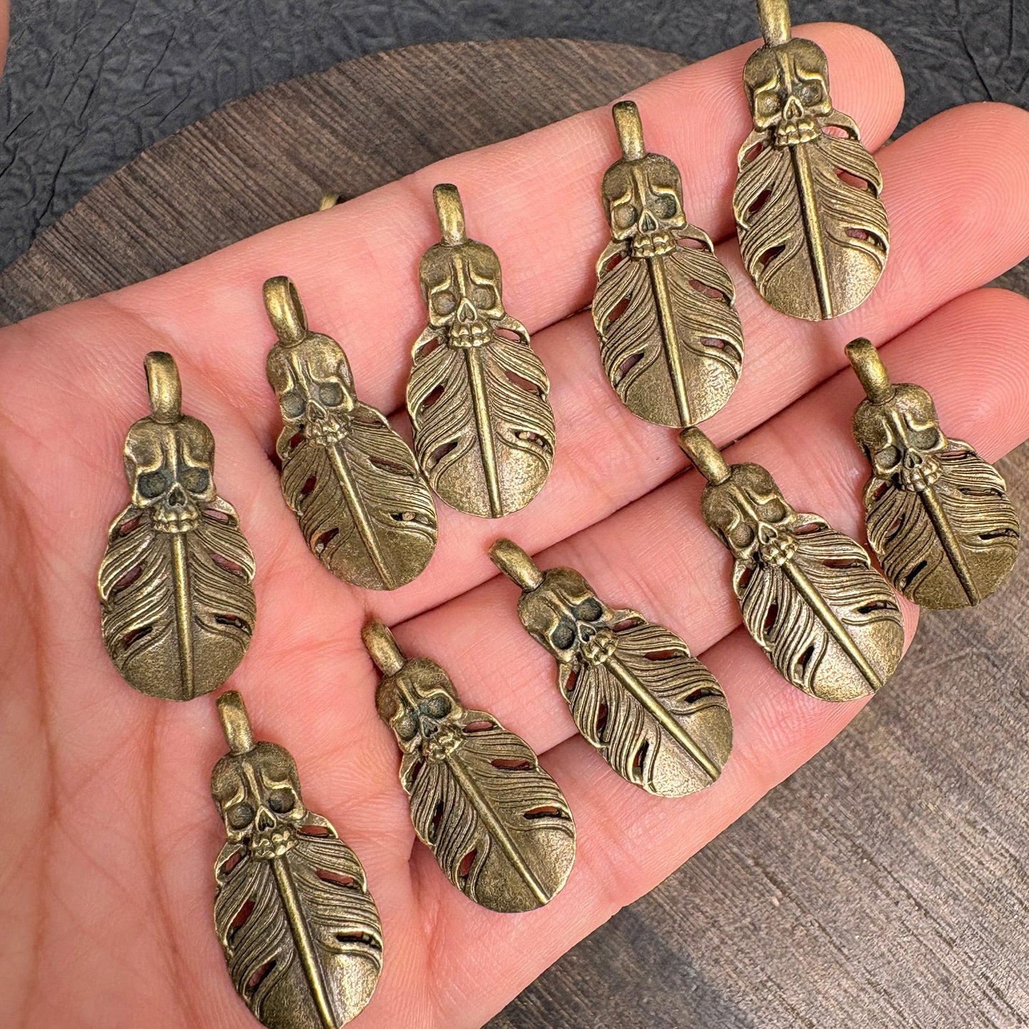 10PCS Antique Bronze Skull Feather Charms, DIY Jewelry Pendant