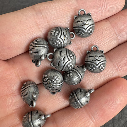 8PCS Antique Silver Tone Cat Charms, Vintage Style Lucky Cat Pendant Beads, Jewelry Making Supplies