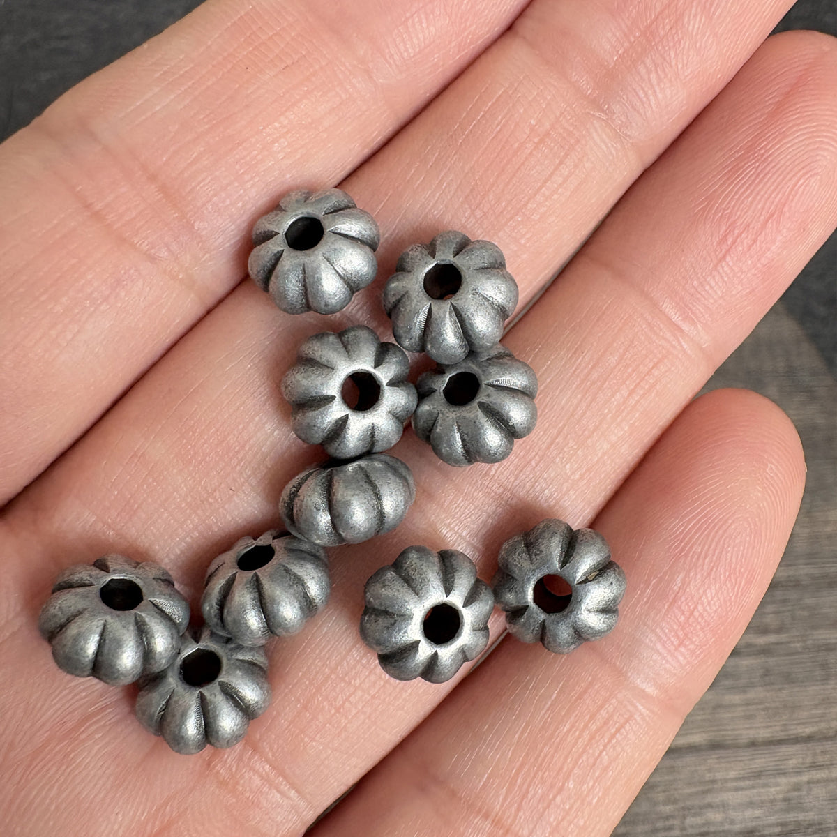 10PCS 9mm Antique Silver Tone Pumpkin Beads, Textured Metal Spacer Beads for Jewelry Making