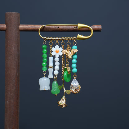 Handmade Auspicious Charm Brooch, Jade Mother‑of‑Pearl Tassel Lapel Pin