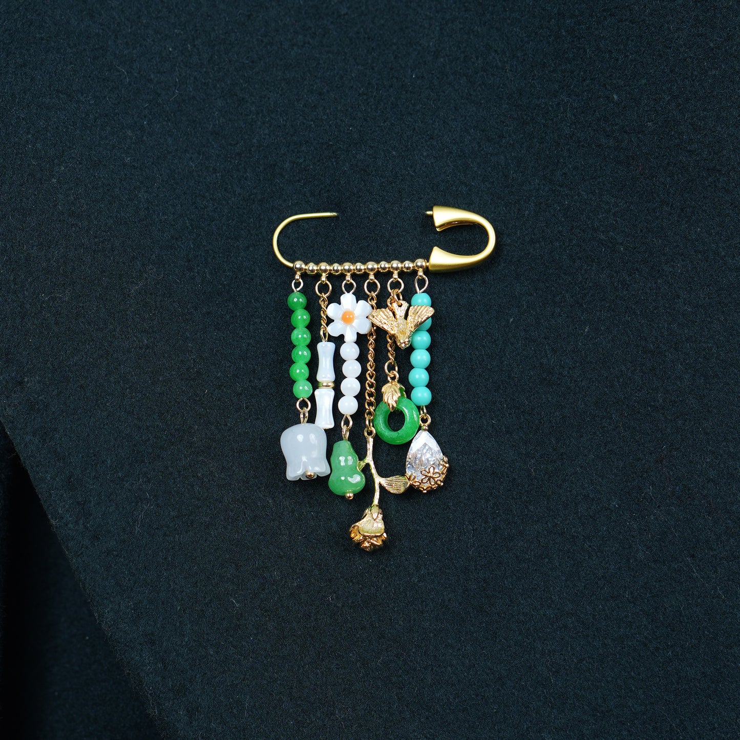 Handmade Auspicious Charm Brooch, Jade Mother‑of‑Pearl Tassel Lapel Pin