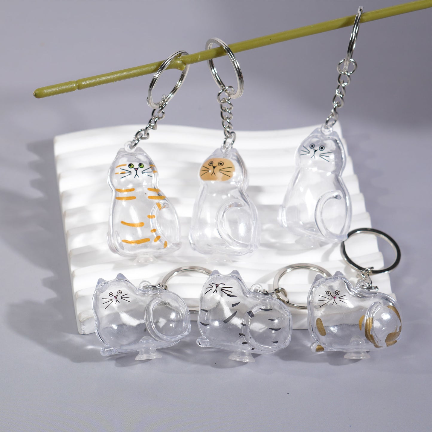 6 Pcs Cat Hair Keepsake Keychains – 2025 New Memorial Capsule Pendants, Fur Holder Bottles for Cat Lovers, Thoughtful Pet Loss or Birthday Gifts