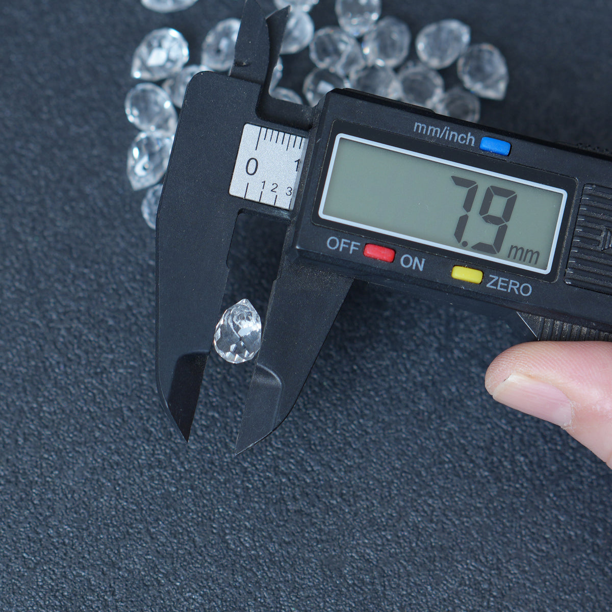 40PCS Clear Faceted Teardrop Glass Beads, 8x10mm for Jewelry Making