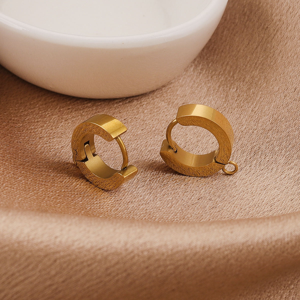 5 Pairs Stainless Steel Polished Circular Earrings -  Retro & Lightweight, DIY Ear Clasps - Titanium Steel Colorfast Ear Studs & Hoops