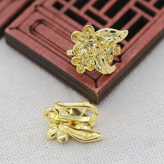 16x14mm Tarnish-Resistant 24K Gold Triple Flower Clasp | Brass End Connector for DIY Jewelry