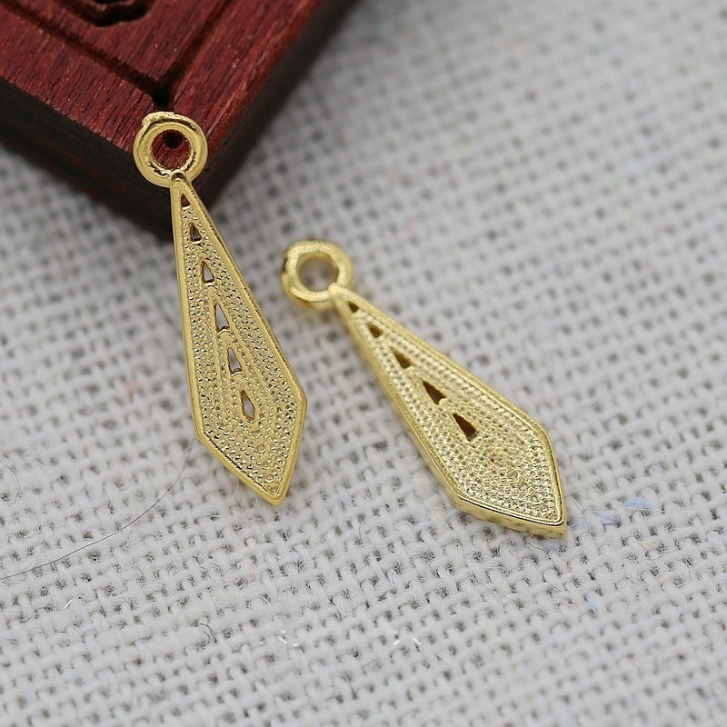 4PCS 24K Gold Plated Leaf Pendant 17x5mm, Brass DIY Charm for Hairpins and Earrings, Fade-Resistant Jewelry Findings