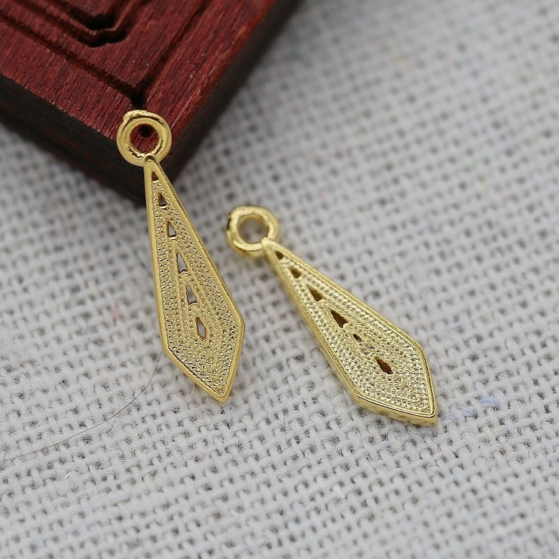 4PCS 24K Gold Plated Leaf Pendant 17x5mm, Brass DIY Charm for Hairpins and Earrings, Fade-Resistant Jewelry Findings