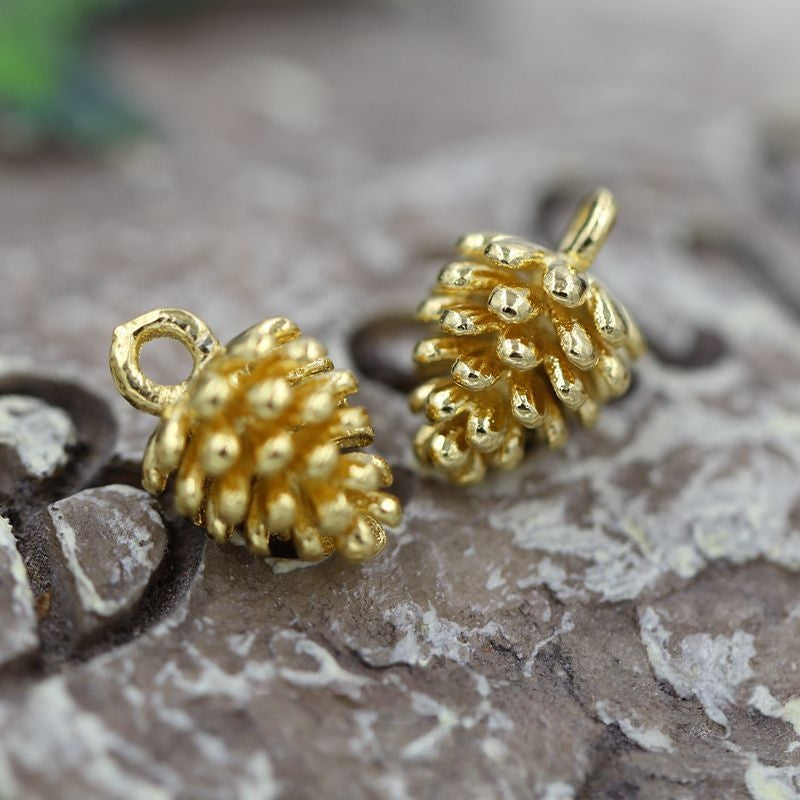 24K Gold Plated Brass Pinecone Charm, 12x8mm Pine Cone Pendant Connector, DIY Jewelry Findings for Necklace Bracelet Earrings