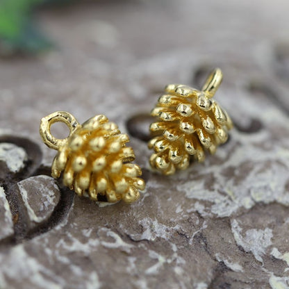 24K Gold Plated Brass Pinecone Charm, 12x8mm Pine Cone Pendant Connector, DIY Jewelry Findings for Necklace Bracelet Earrings
