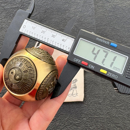 Brass Dragon Rotating Ball Figurine, Vintage Copper Hexagon Fortune Spinner, Taichi Zen Decor, Lucky Symbol Fidget Toy（1 Piece）