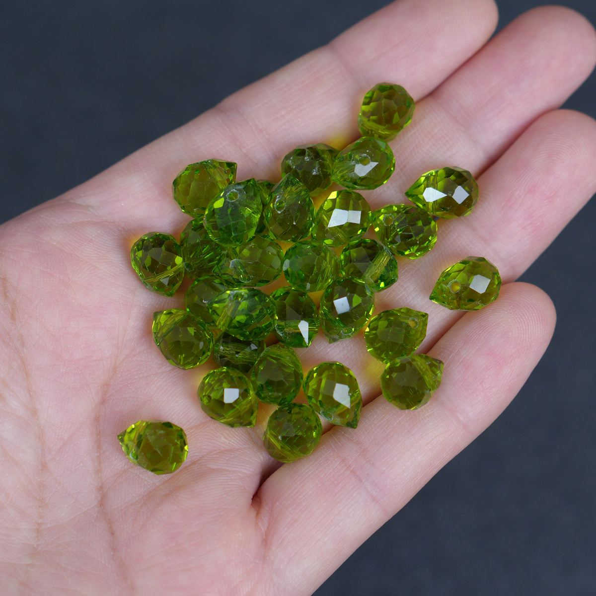 40Pcs Faceted Teardrop Glass Beads, Peridot 8x10mm, Top Hole Beads for Jewelry Making