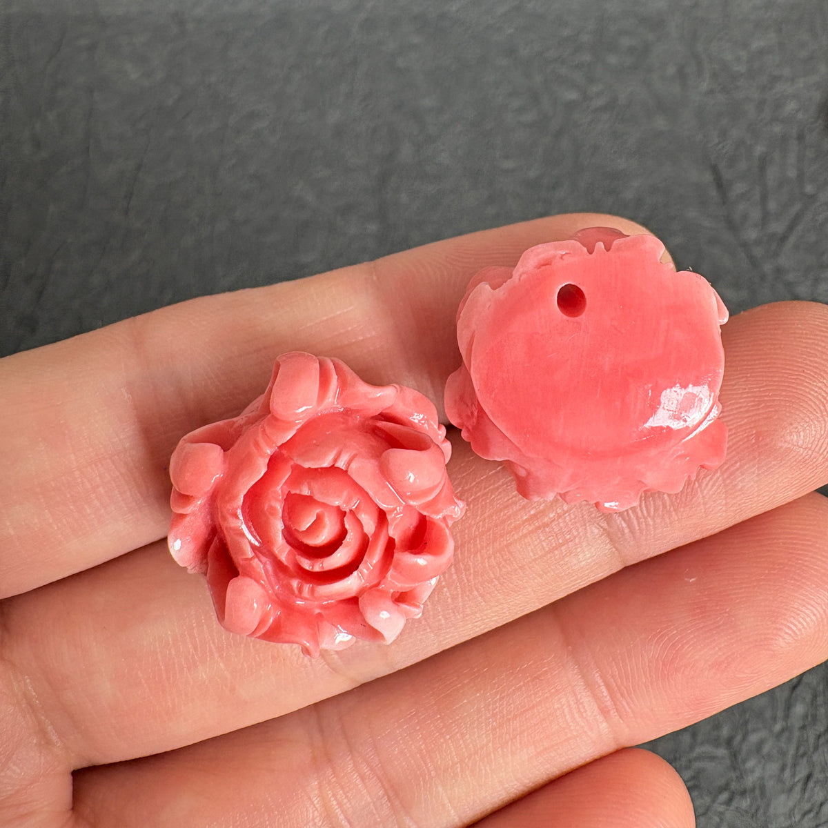 2PCS 20mm Peony Flower Pendants, Shell Powder Floral Jewelry Charms
