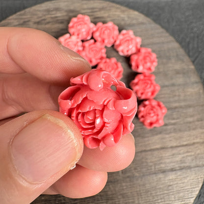 2PCS 20mm Peony Flower Pendants, Shell Powder Floral Jewelry Charms