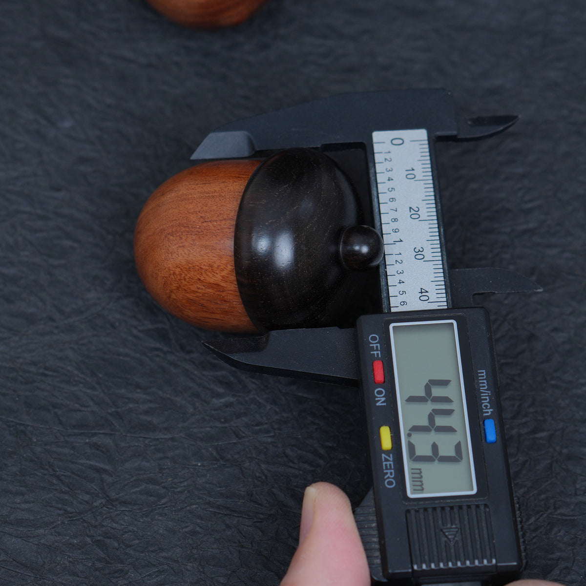 Rosewood Acorn Pinecone Box Charm, Wooden DIY Finding, Keepsake Trinket Container,6.2*4.4cm