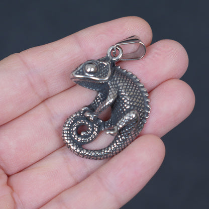 Stainless Steel Lizard Pendant, Antiqued Chameleon Charm, Gothic Reptile Pendant for Jewelry Making