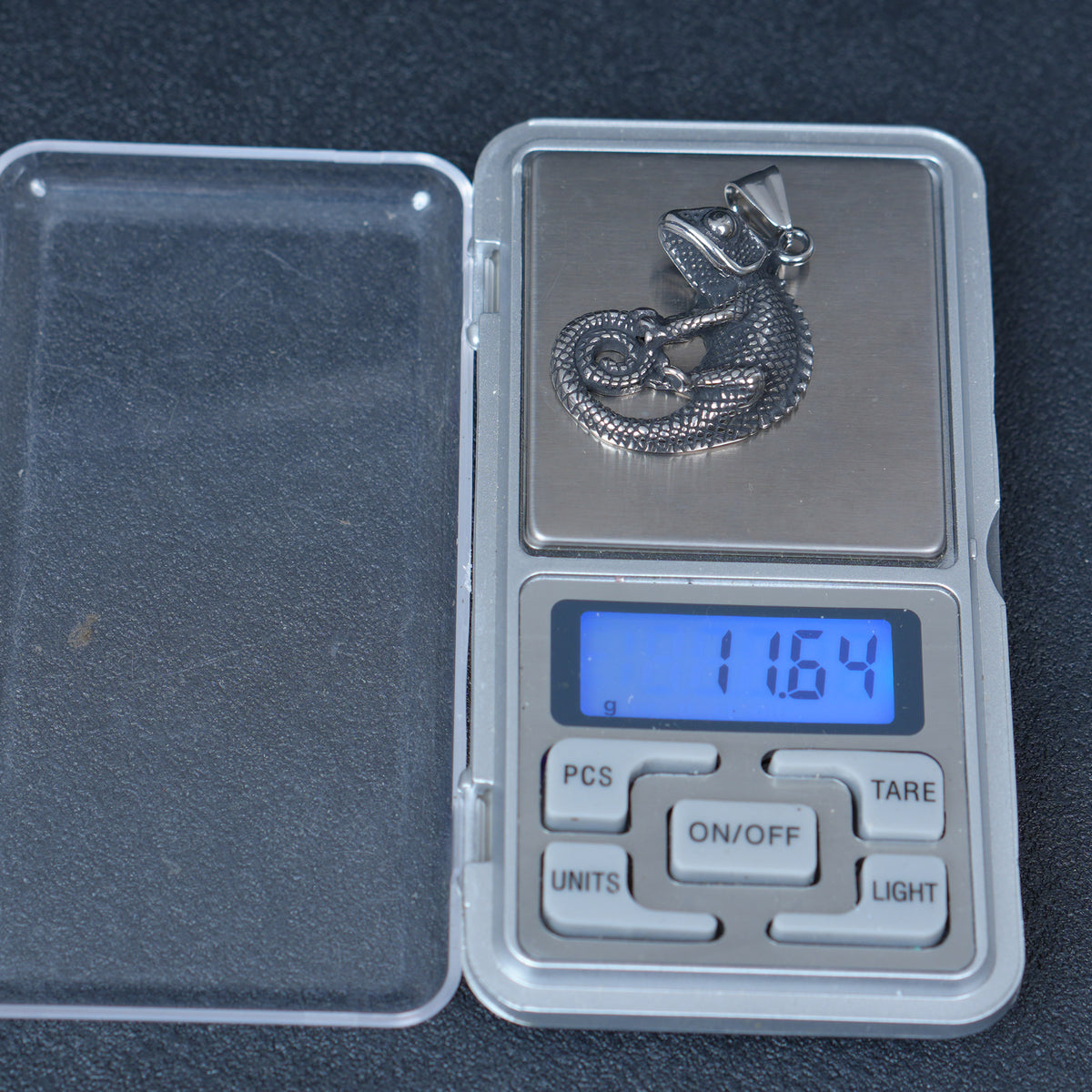 Stainless Steel Lizard Pendant, Antiqued Chameleon Charm, Gothic Reptile Pendant for Jewelry Making