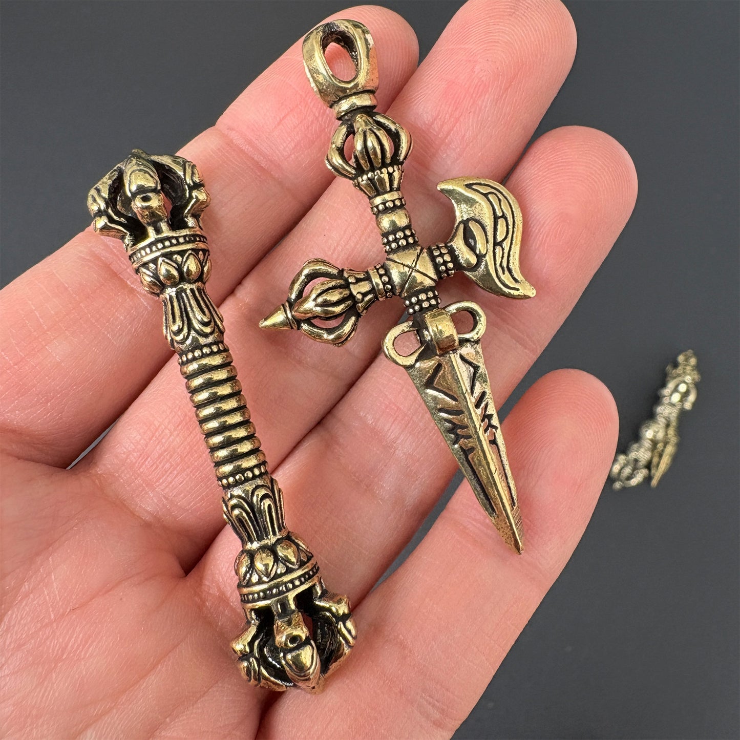 Vintage Brass Vajra Phurba Pendant, Tibetan Demon-Subduing Dagger Charm, Buddhist Protection Amulet