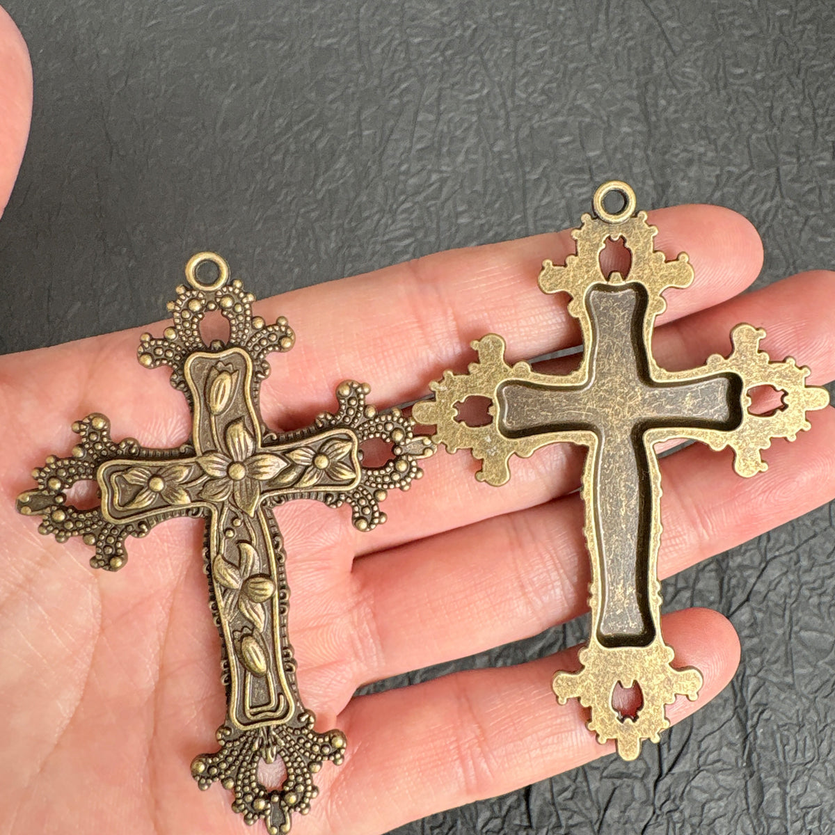 4PCS Vintage Flower Cross Charm Pendants, 3 Tone Bronze Black Silver, Ornate Religious Crucifix for DIY Rosary & Necklace Making